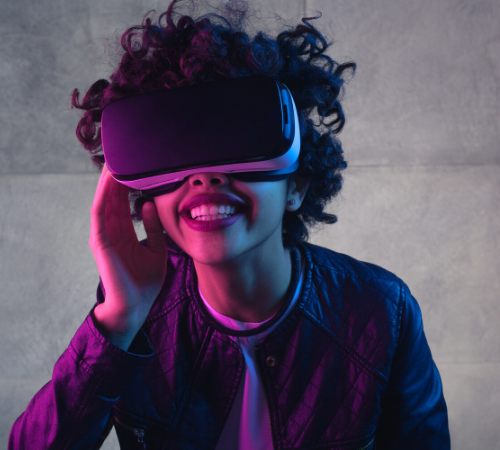 woman with virtual reality headset